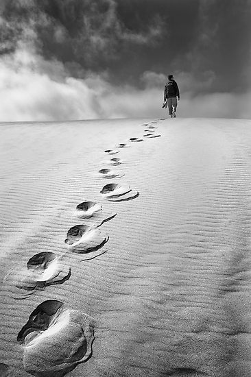 2334834-3-loneliness1