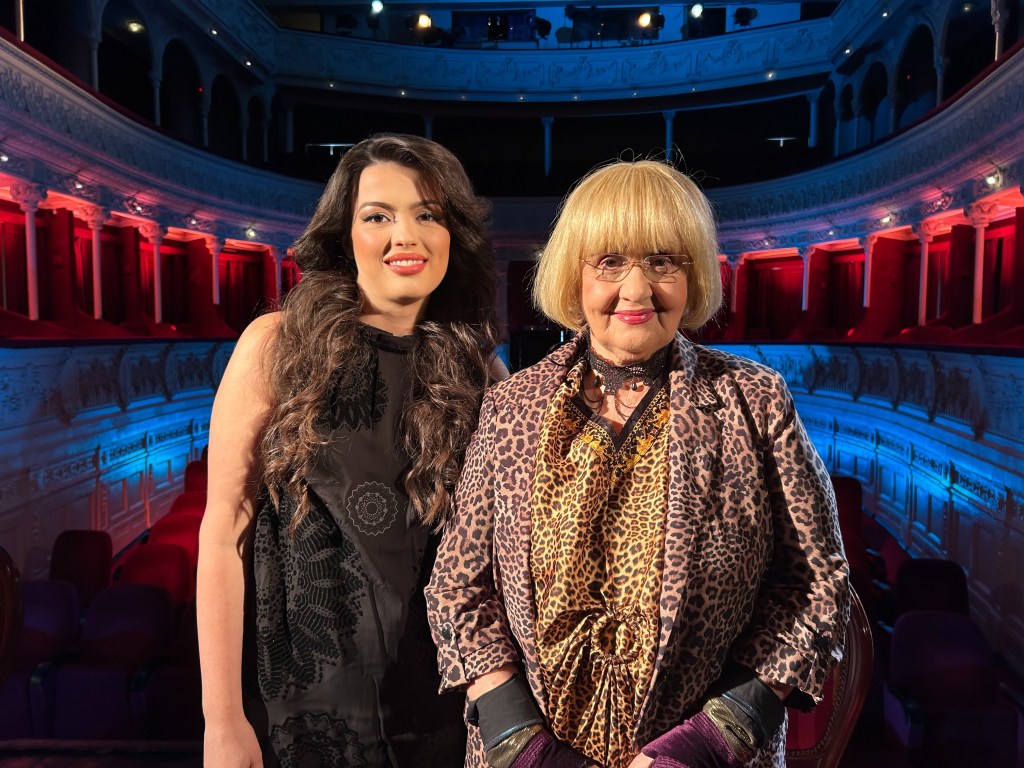 irninis miricioiu rodica mandache teatrul odeon